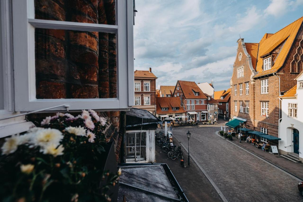 Hotel Zum Heidkrug & Cafe Lil Lüneburg Exterior foto